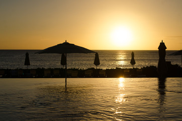 sunset in Hawaii from infinite pool