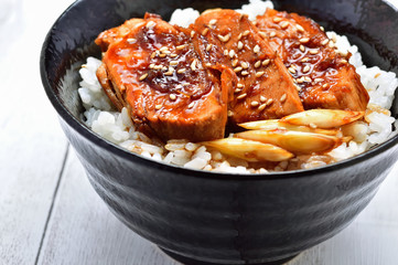 照焼きチキン丼