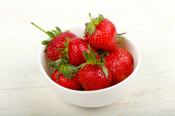 Strawberry in the bowl