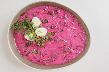 Lithuanian cold beet soup (Saltibarsciai)