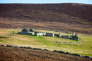 A derelict hill croft on Bressay, Shetland, Scotland, UK. © tony mills