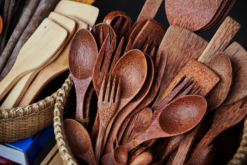 Wooden daily utensils 