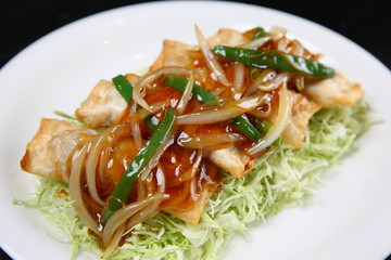 棒餃子の甘酢あんかけ