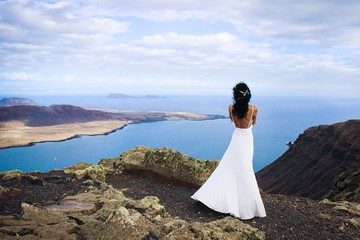amazing beauty bride on the rock, Back view