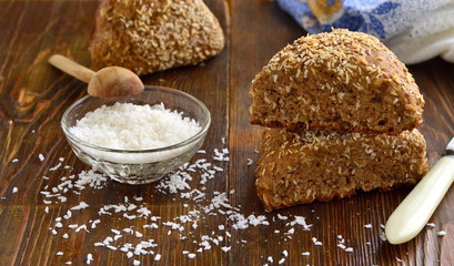 Banana coconut scones, vegetarian
