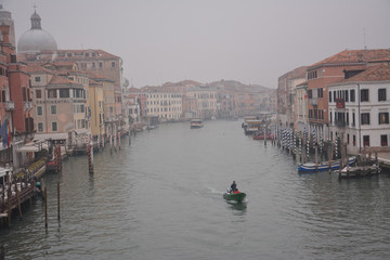 Fototapeta na wymiar Grand Canal in Venice with the mist