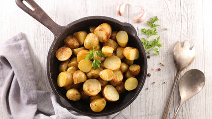 grilled potatoes and herbs
