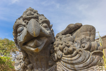 Fototapeta na wymiar Bird statue in the Garuda Wisnu Kencana Cultural Park