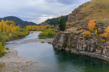Fototapeta na wymiar Gros Ventre River Wyoming in Autumn