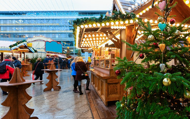 Christmas Tree and stalls at Christmas Market Wilhelm Memorial Berlin - obrazy, fototapety, plakaty