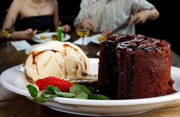 Chocolate fondant lava cake