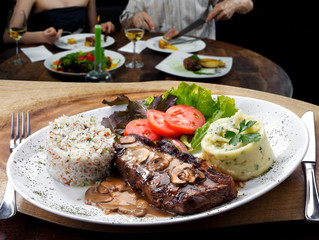 roast beef with vegetables and rice