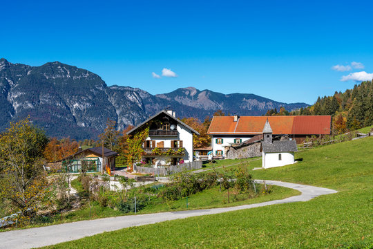 Deutschland - Bayern - Landschaft zwischen Garmisch und Wamberg