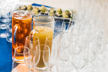 rustici e succhi del buffet aperitivo