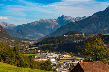 Fototapeta na wymiar Österreich - Tirol - Blick von Imsterberg ins Ötztal