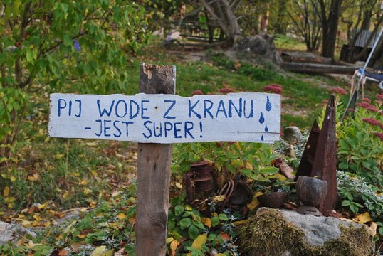 Pij wodę z kranu