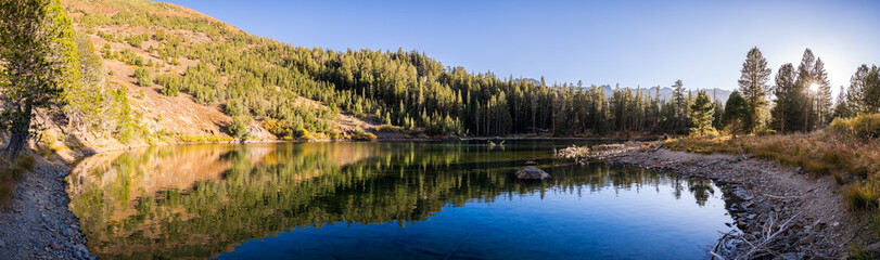Panoramic view of Heart Lake in the Mammoth Lakes area