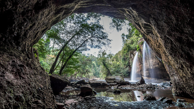 Fototapeta Haew Suwat waterfall  at Khao Yai National Park  Nakhon Ratchasima povince , Landscape Thailand