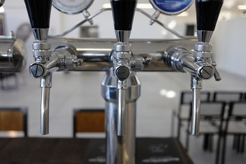 stapler for draft beer