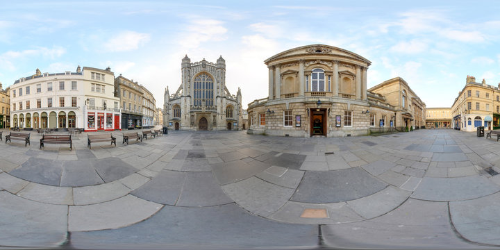 Bath Abbey & The Roman Baths, Bath, UK