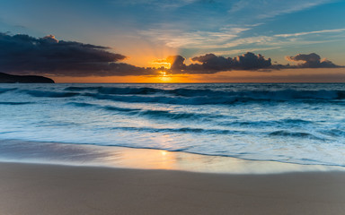 Fototapeta premium Vibrant Sunrise Seascape