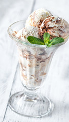 Vanilla-chocolate ice cream in a sundae glass