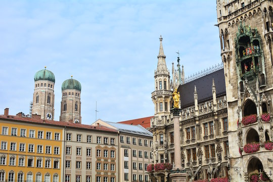 The famous Munich square, Marienplatz, with its Gothic-style palaces, Germany.
