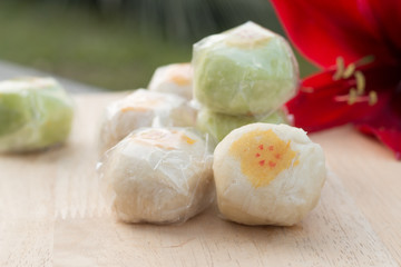Chinese Pastry-Mung Bean with Egg Yolk