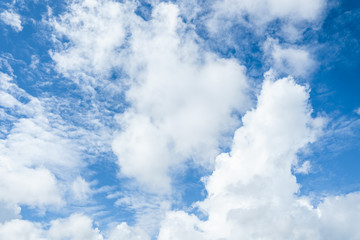 Obraz premium Sky and clouds bright blue 