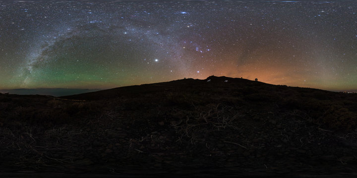 Green Airglow And Light Pollution Over Roque De Los Muchachos, Santa Cruz De Tenerife, Spain