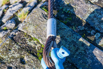 Blue mooring elements