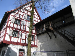 Fachwerkhaus an Stadtmauer in Wangen im Allg&auml;u