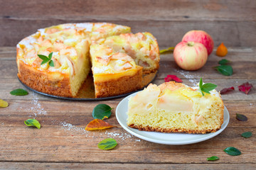Schmand-Apfelkuchen