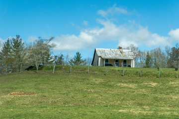 old farmhouse in the blue ridge mountains
