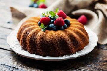 Rustic bundt cake