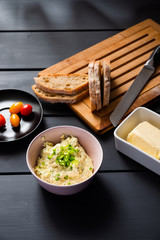 egg paste with bread