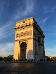 Fototapeta na wymiar Triumphbogen (Arc de Triomphe de l’Étoile) Paris