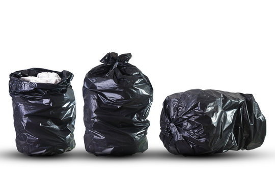 Tre sacchi neri per la raccolta dei rifiuti