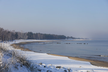 morze zimą