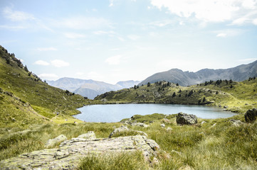 Fototapeta na wymiar Tristaina lakes, andorra