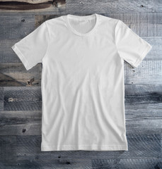 White Blank Tee Shirt  - obrazy, fototapety, plakaty