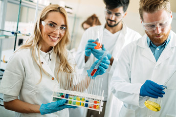 Group of chemistry students working in laboratory