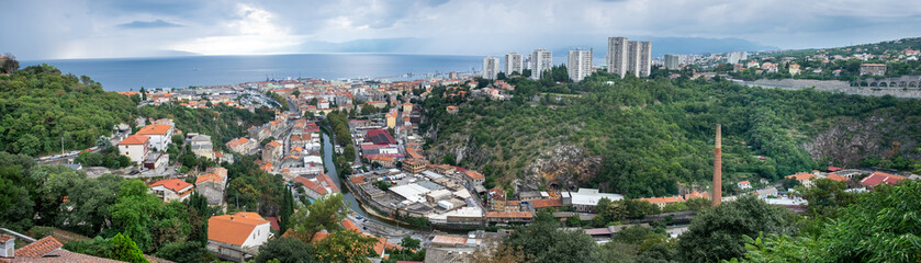 Fototapeta na wymiar Very large panoramic view of Rijeka town. Croatia