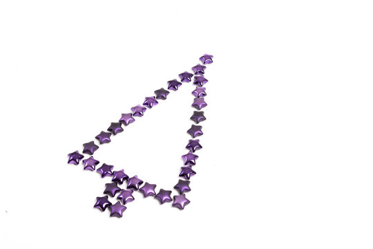 lilane Sterne in Form eines Weihnachtsbaums