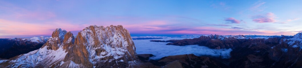 Fototapeta premium Beautiful Dolomites peaks panoramic view