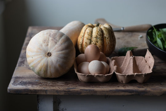 Ingredients for pumpkin and spinach frittata