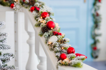 Christmas trees are decorated with Christmas toys