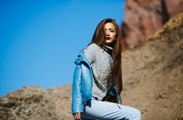 Naklejka premium portrait of young woman