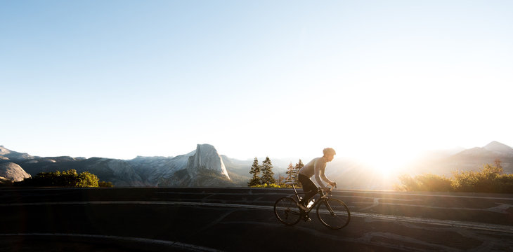 Cycling in Yosemite national park - Powered by Adobe