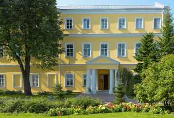 Fototapeta na wymiar Sergiev Posad, Russia Treasury housing fraternal kelly in Holy Trinity Of St. Sergius Lavra.